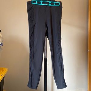 LULULEMON size 8 black leggings